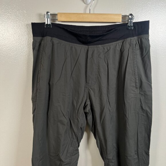 Lululemon Dance Studio Pants Mens XL Green Track Pants Run Gym Pickleball Active - Picture 4 of 10